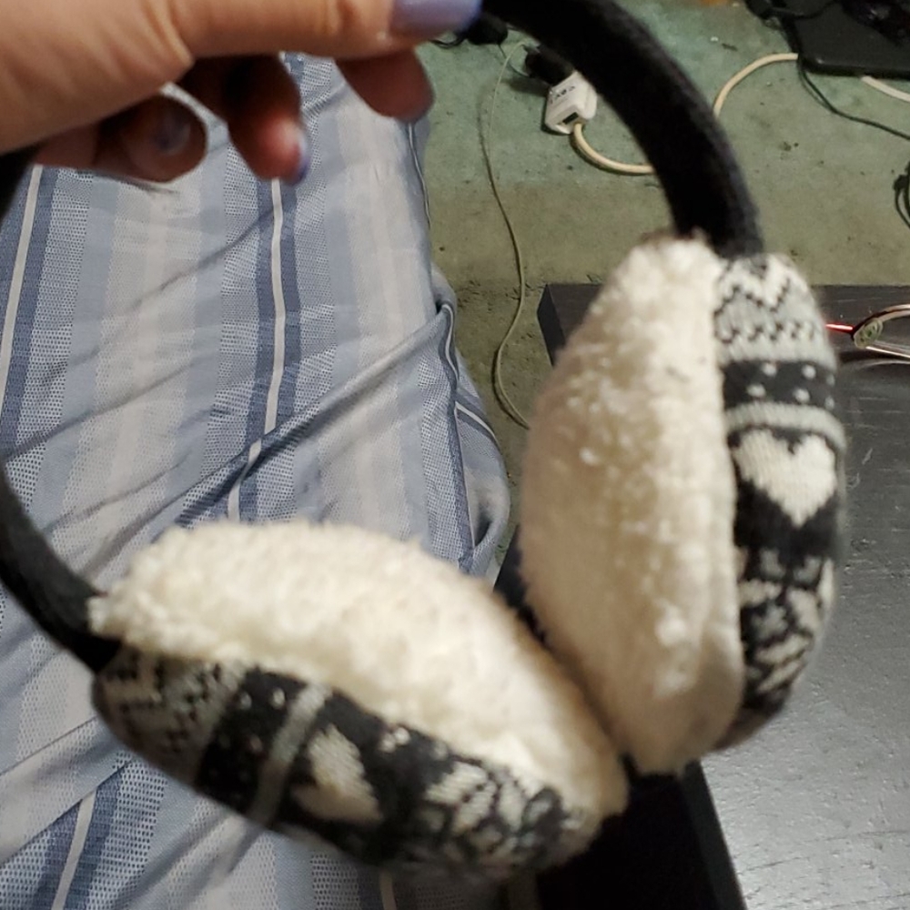 Earmuffs